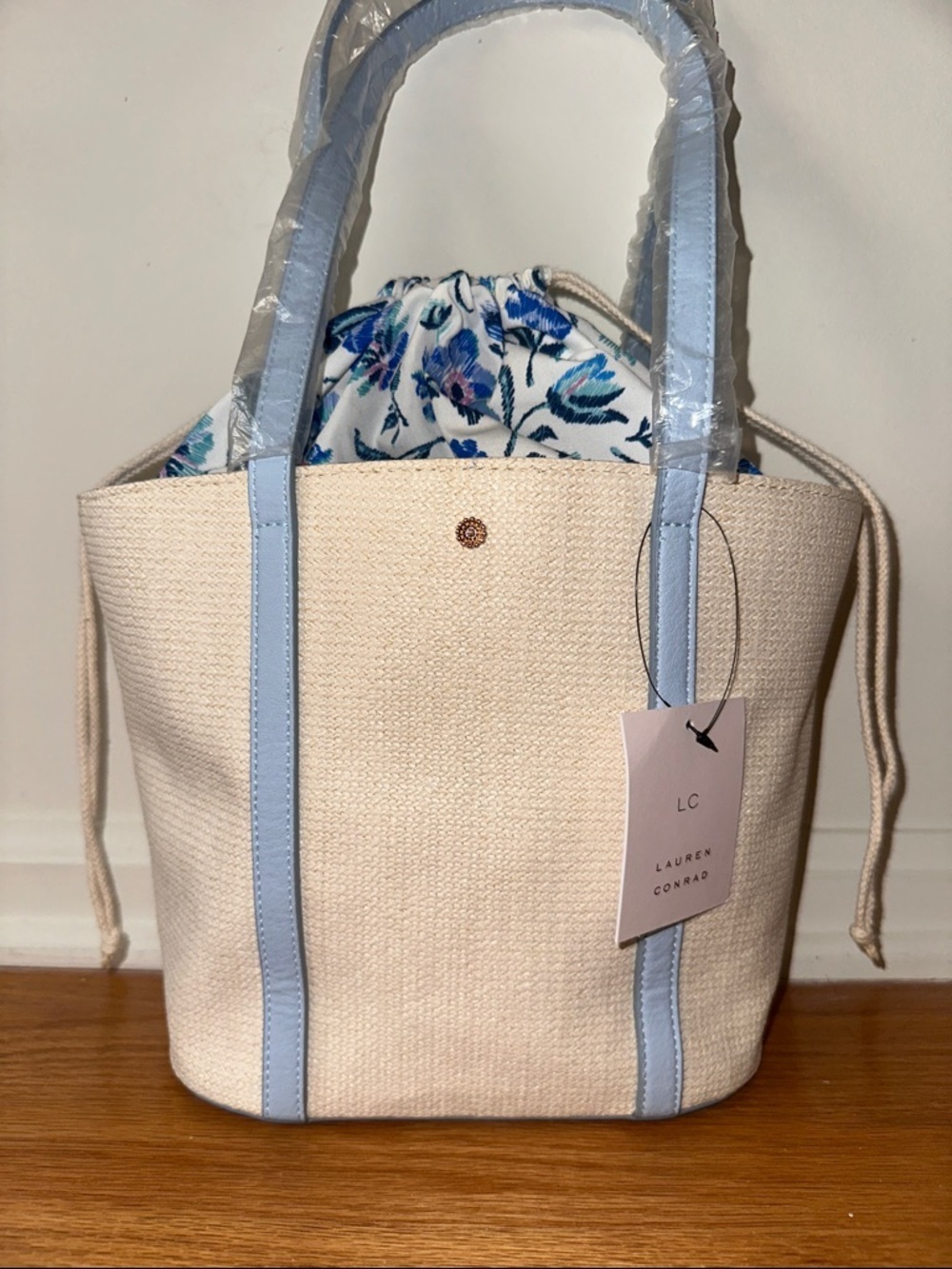 LC Lauren Conrad Cream Tote with Light Blue Trim and Floral Drawstring - Picture 1 of 11